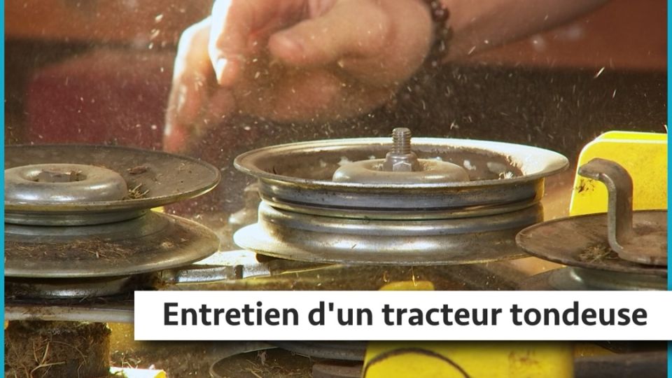 Atelier du jardin : Entretien d'un tracteur tondeuse