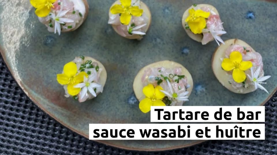 A feu doux : Les Roses #01 Tartare de bar, sauce wasabi et huître