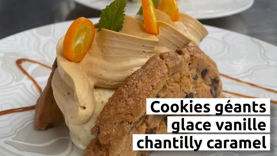 A feu doux : La Maison de Laveline #05 Cookies géants, glace vanille, chantilly caramel